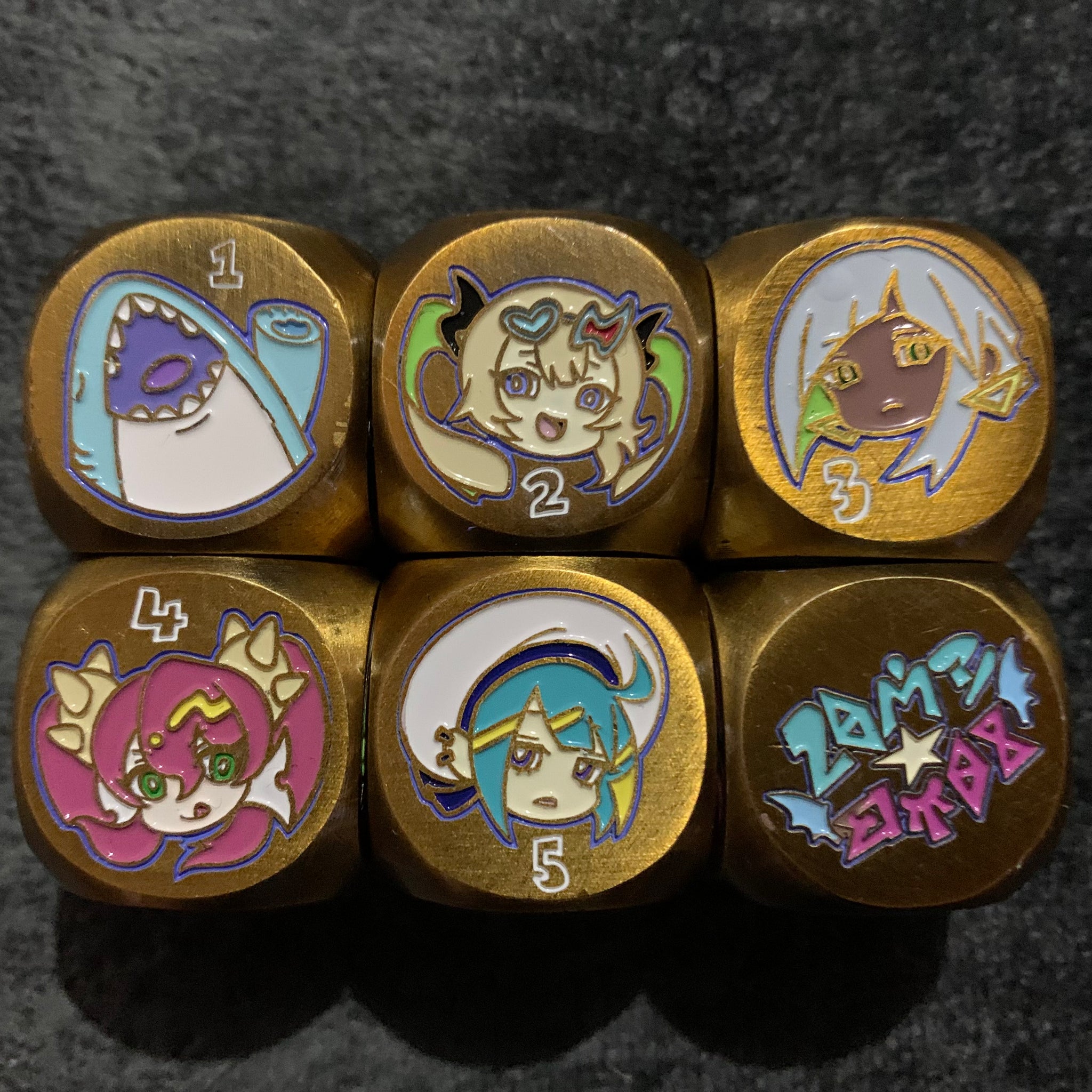 遊戯王　Attribute Dice 神 DIVINE ダイス YCS 2個 Amazon.com: Championship Series Dice Game Set Replica